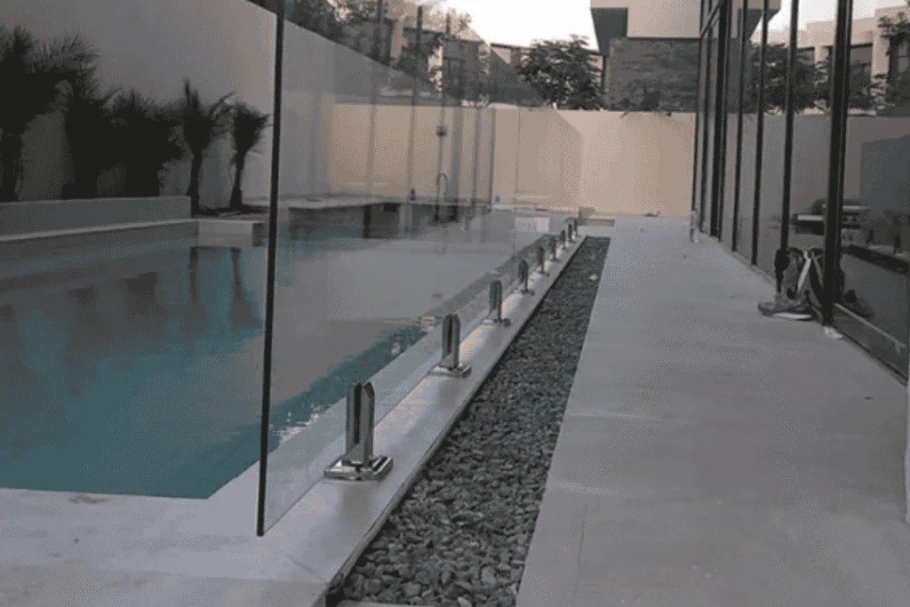 agm fab llc-fz railing blustrade glass 1024x872