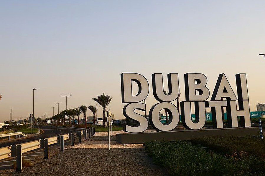 agm fab llc-fz stock dubai south 1804a68c0a3 large